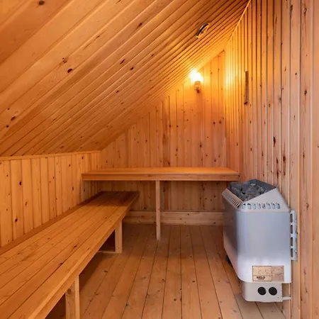펜션 Charming Retreat In Lonstrup *