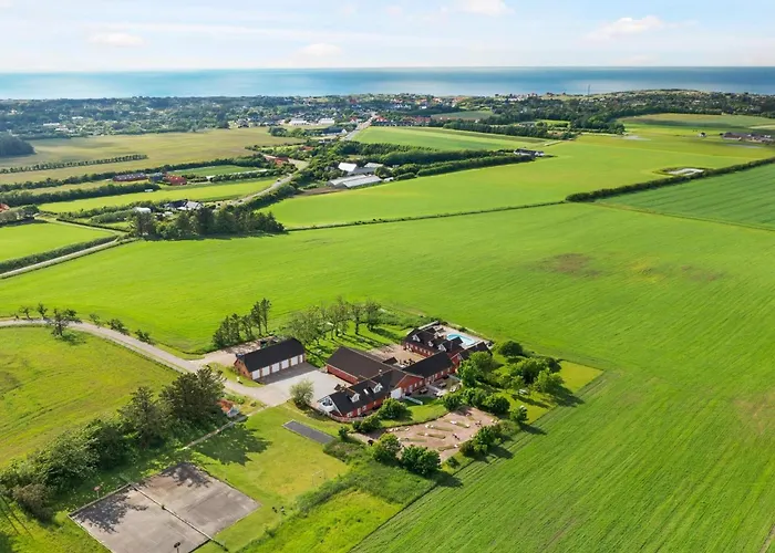 Charming Retreat In Lonstrup - By Traum * Hjørring